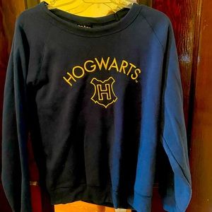 XL Hogwarts Sweatshirt